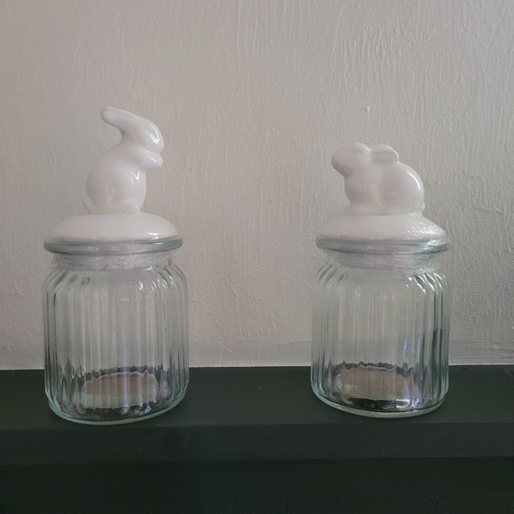 Bunny jars - Picture 1 of 2